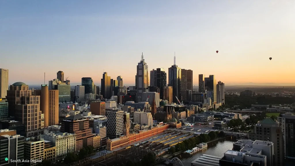 Melbourne city skyline at sunset, home to Melbourne's social media agency scene
